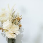 銀婚式をイメージする花束